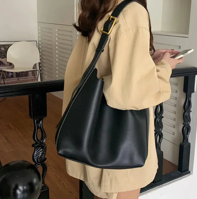 Mala Transversal Elegante