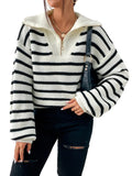 Suéter Listrado com Zíper e Gola Alta